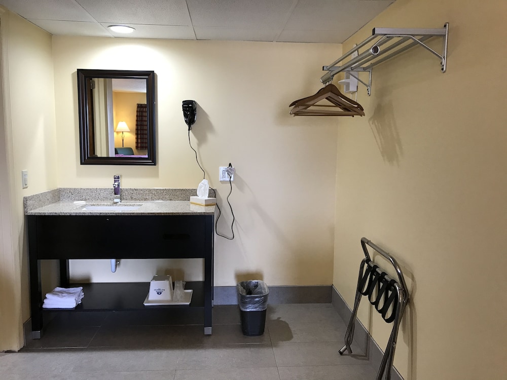Soudersburg Inn & Suites Lancaster 22/50