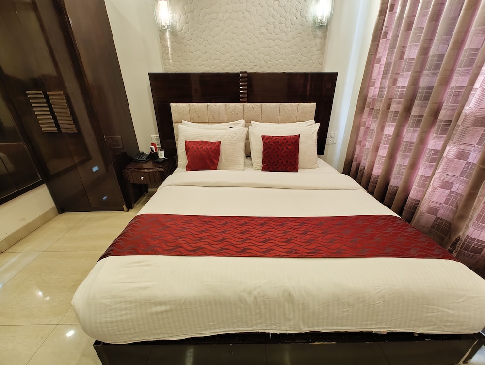 Divine Boutique Hotel Panchgani 8/24
