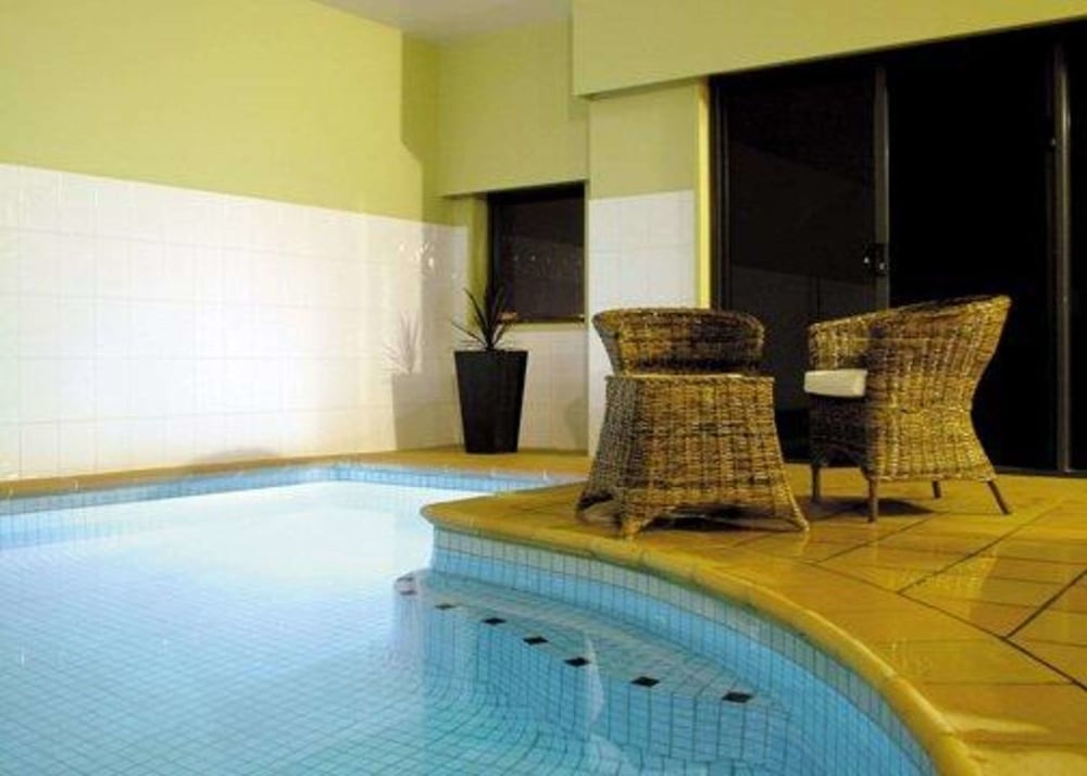 Comfort Inn Suites City Views 18/30