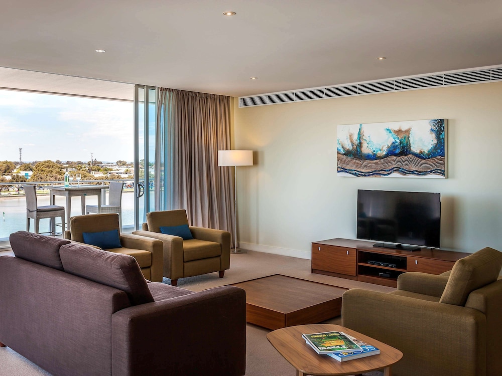 The Sebel Mandurah 25/45