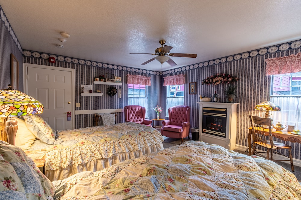 Apples Bed Breakfast 39/71