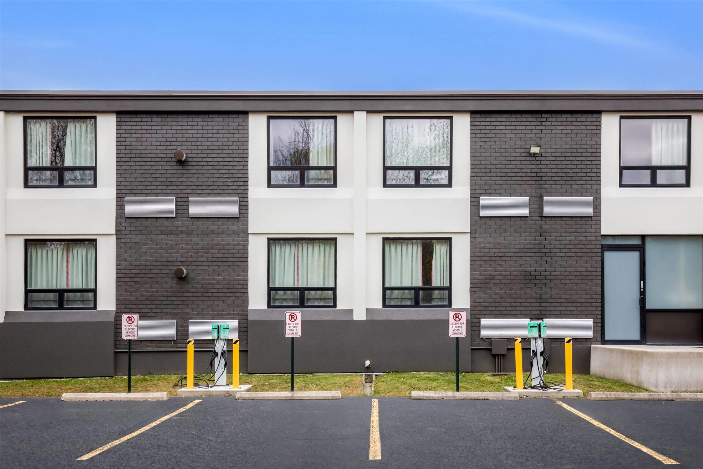 Days Inn By Wyndham Liberty 34/41