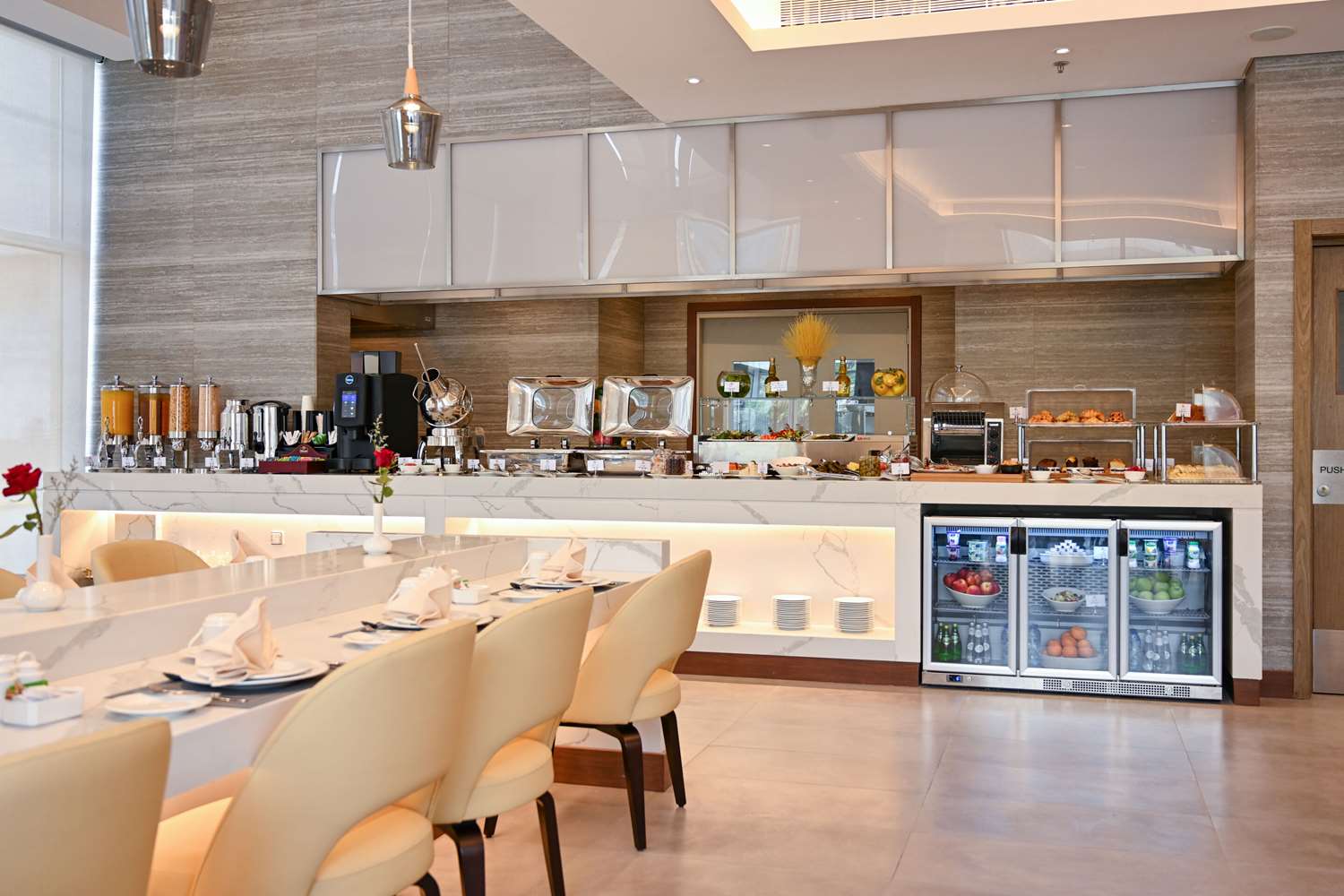 فندق كومفورت الرياض(Comfort Hotel Riyadh Olaya) 22/33
