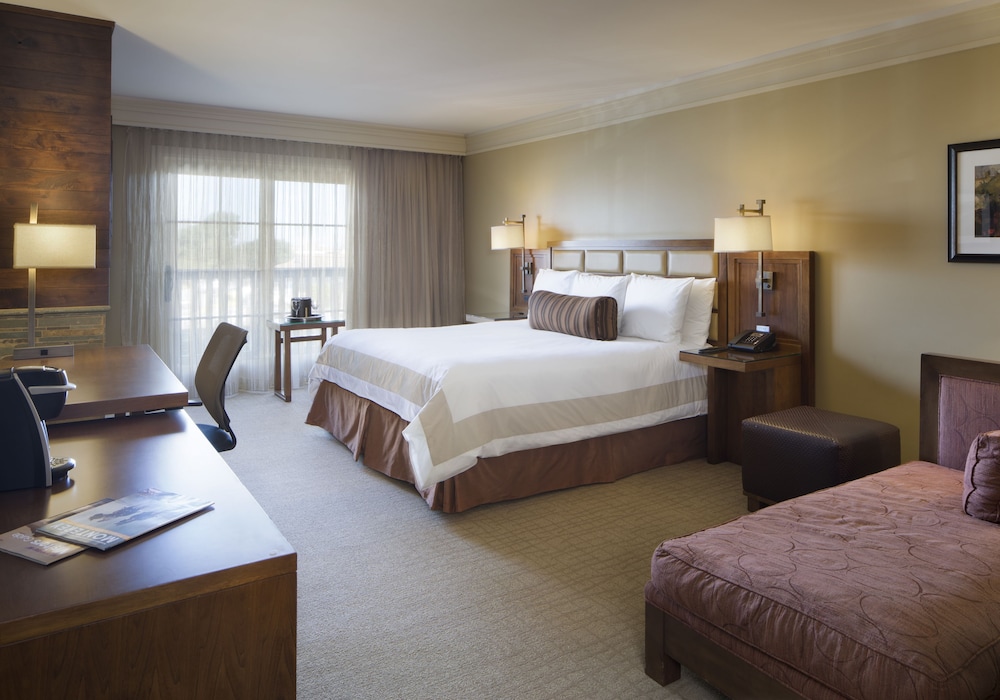 Hotel Abrego 8/34