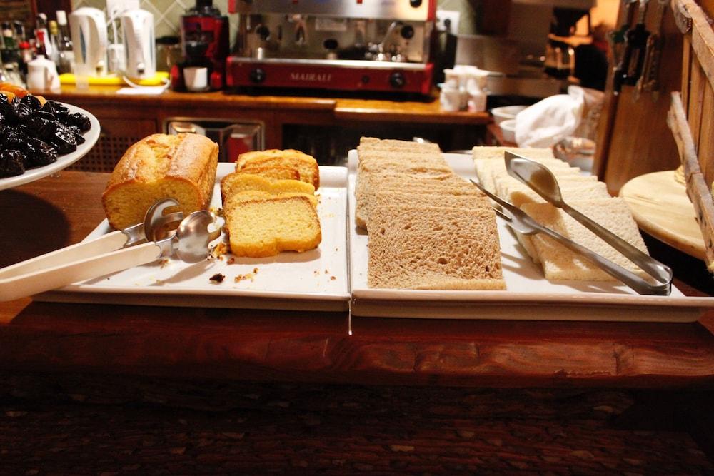 Hotel Rural Fonda de la Tea 11/24