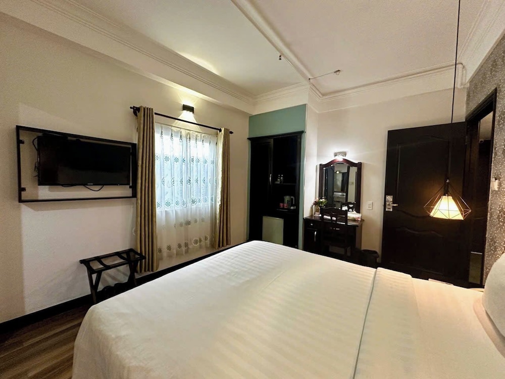 PREMIER, DOUBLE BED