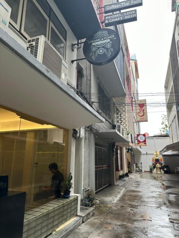 Dreamcatcher Bangkok 47/51