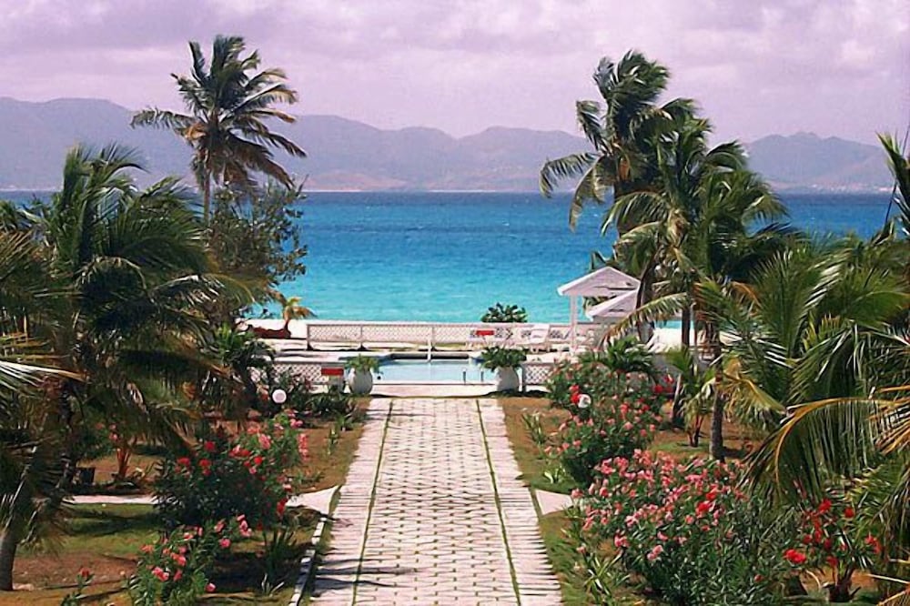 Anguilla Great House Beach Resort 18/33