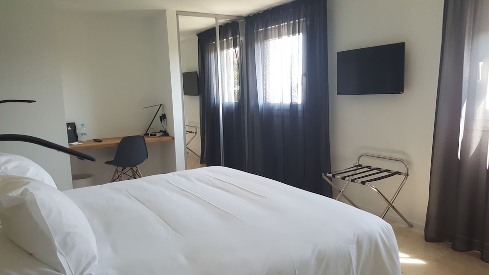 Hotel Alcyon 12/41