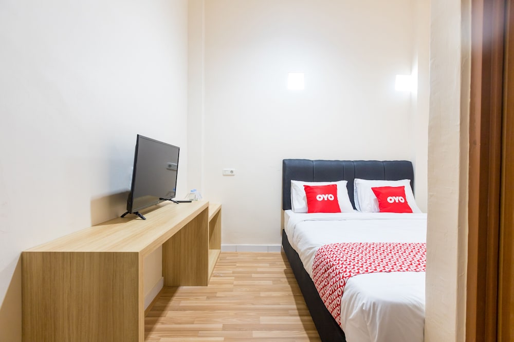 OYO 1435 Residence 446 9/15