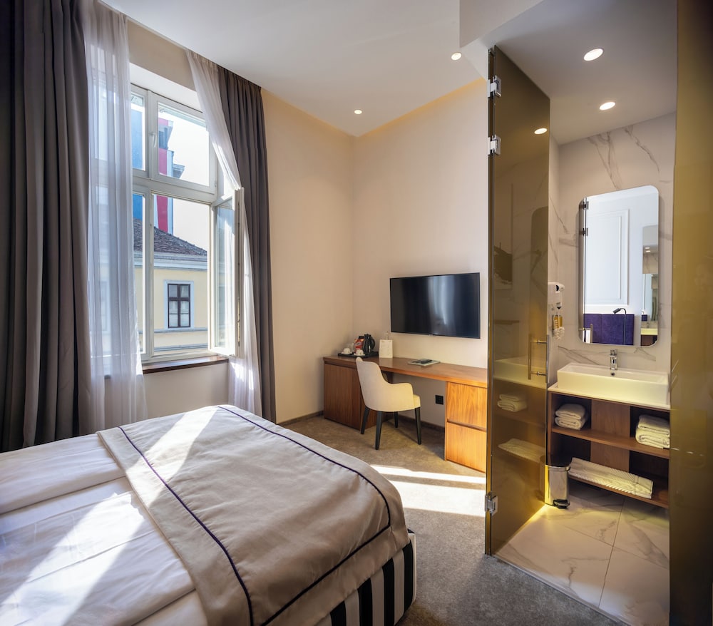 Maison Royale 21/50