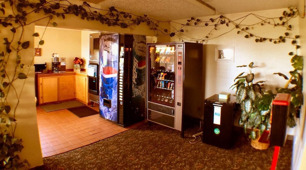OYO Travellers Inn 5/39