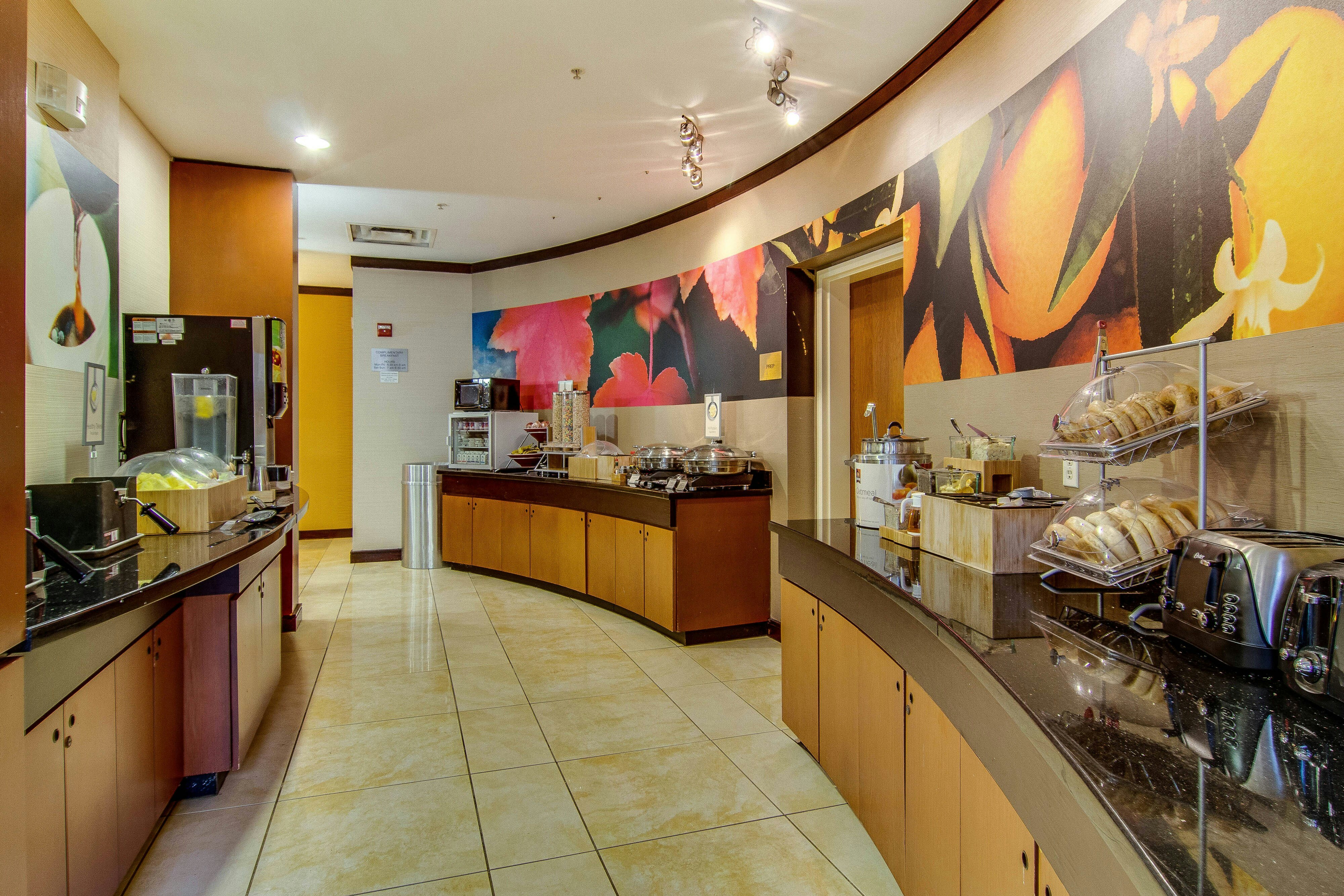 Fairfield Inn & Suites 7/32