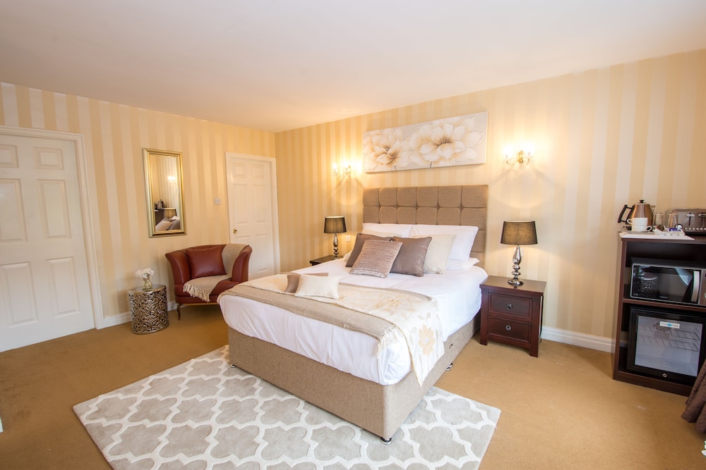 Normanhurst Hotel 7/50