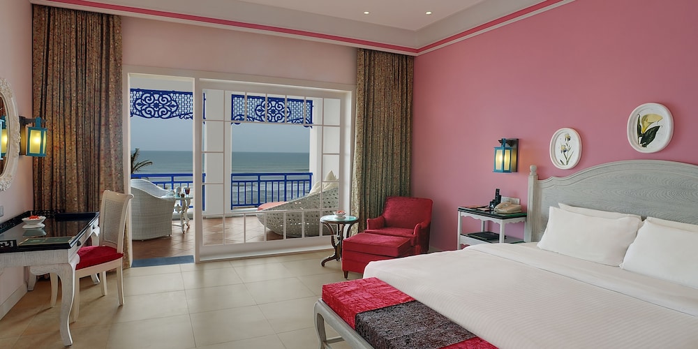 MAYFAIR Palm Beach Resort 17/74