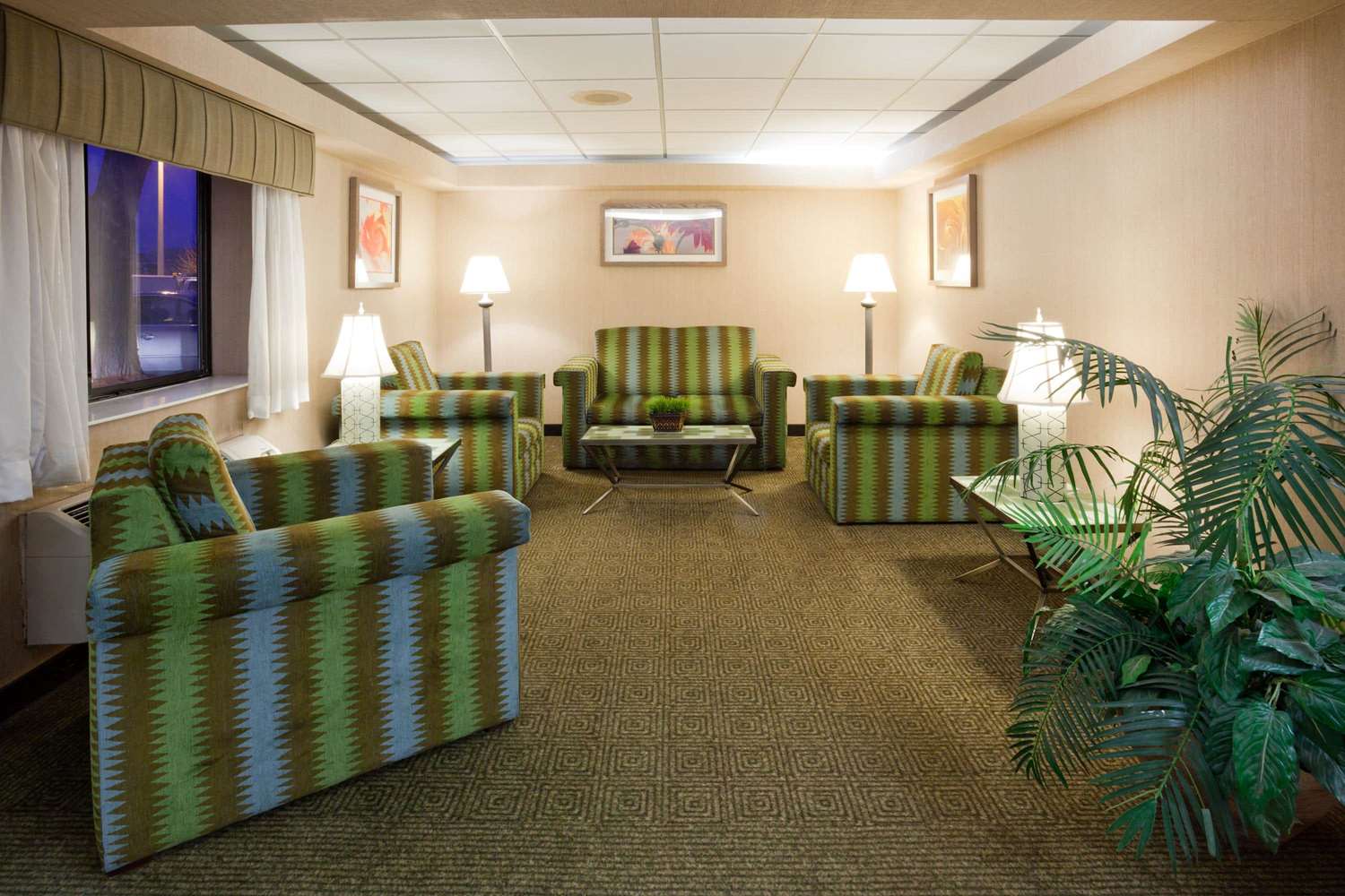 La Quinta Inn by Wyndham Minneapolis Airport Bloomington 35/53