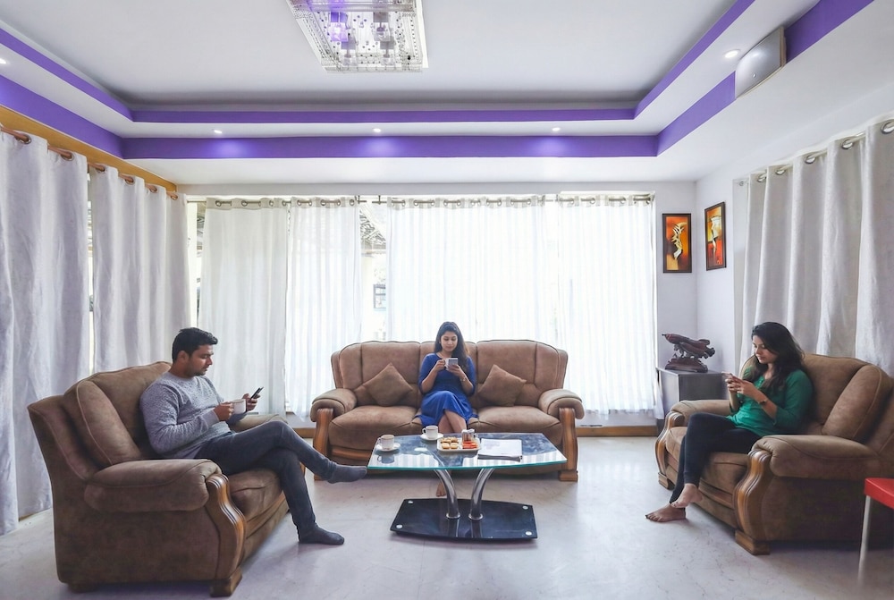 MAHALAYA RESIDENCY 44/59