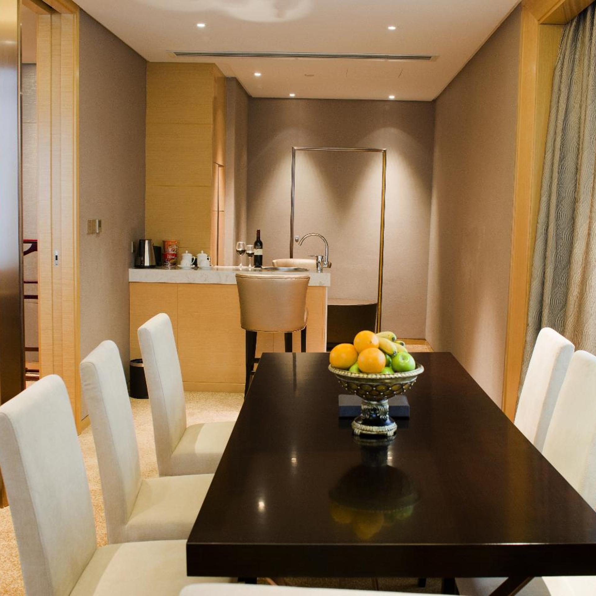 Firth Jinling Grand Hotel 63/75