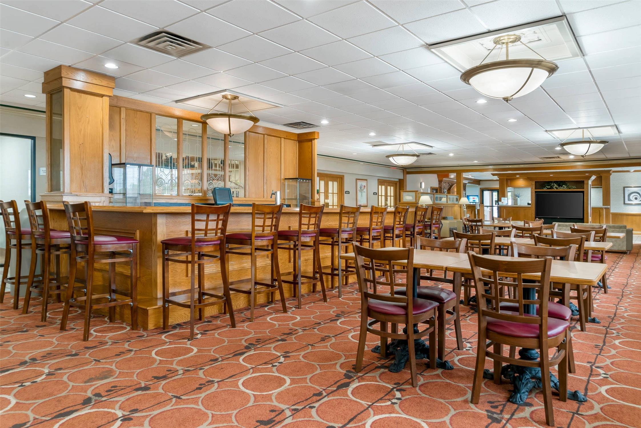 Quality Inn & Suites Monroe 30/48