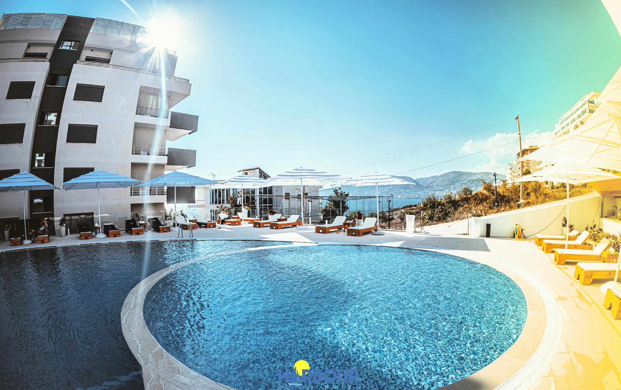 Harbour Hotel 30/37