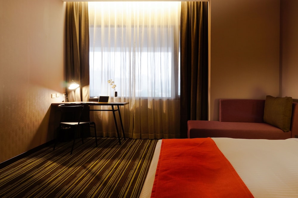 Hoya Resort Hotel Kaohsiung 50/70