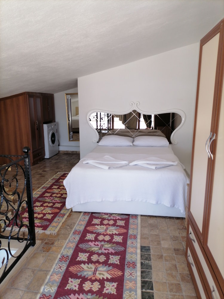 Kalkan Koc Apart 6/12