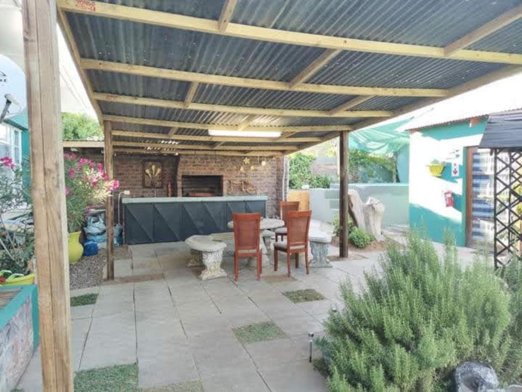 Garden Cottage Guest House 8/15
