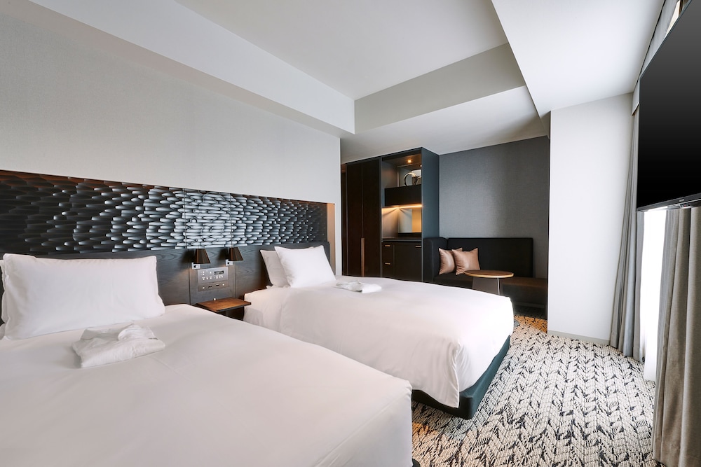 Standard, Twin Beds, Electronic Cigarette Only