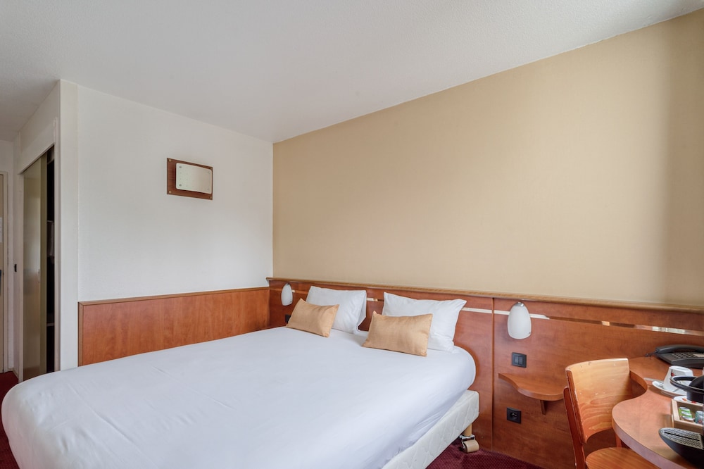 Brit Hotel Bordeaux Aeroport Le Soretel 11/61