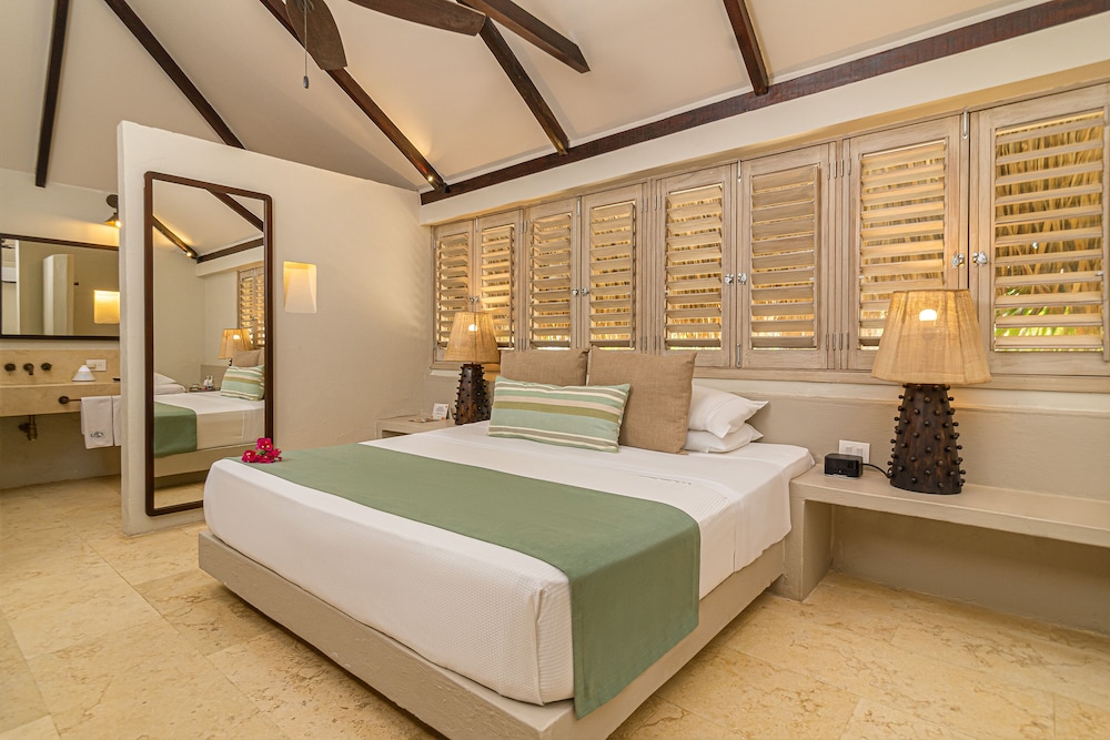 Hotel San Pedro de Majagua 9/65