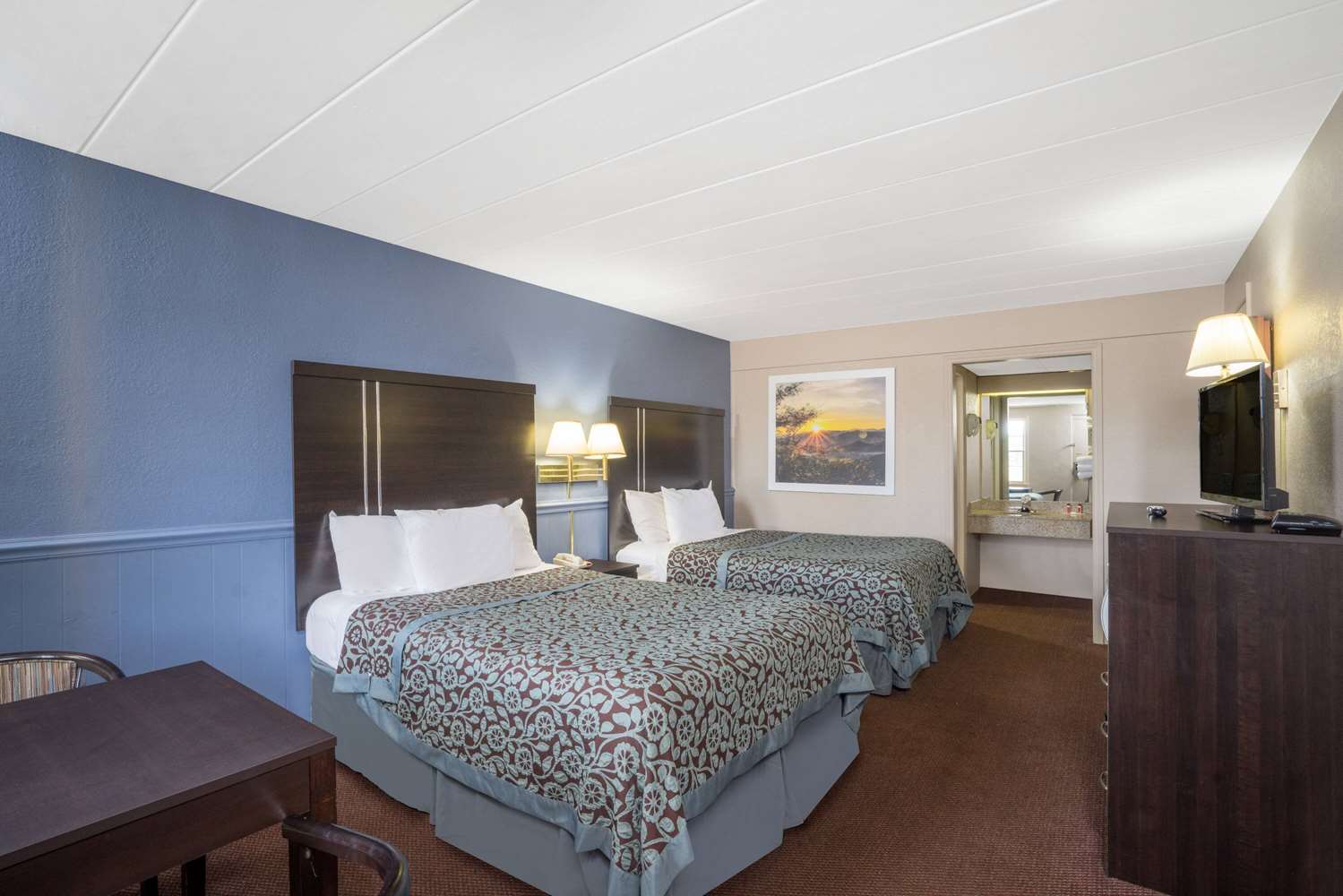 Days Inn By Wyndham Lincolnton 11/29