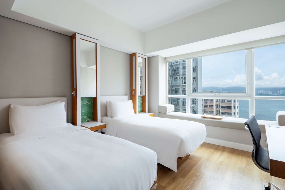 JEN Hong Kong by Shangri-La 24/68
