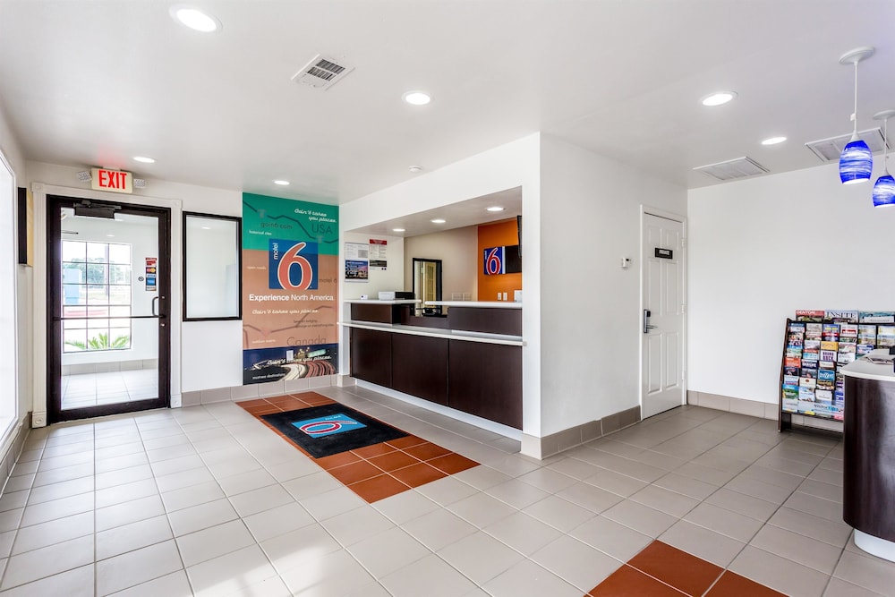 Motel6 Bryan, TX - College Station 9/67