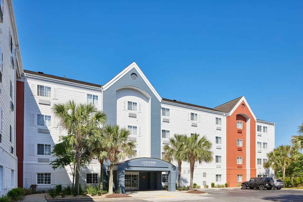 Candlewood Suites Charleston - Northwoods, an IHG Hotel 1/50