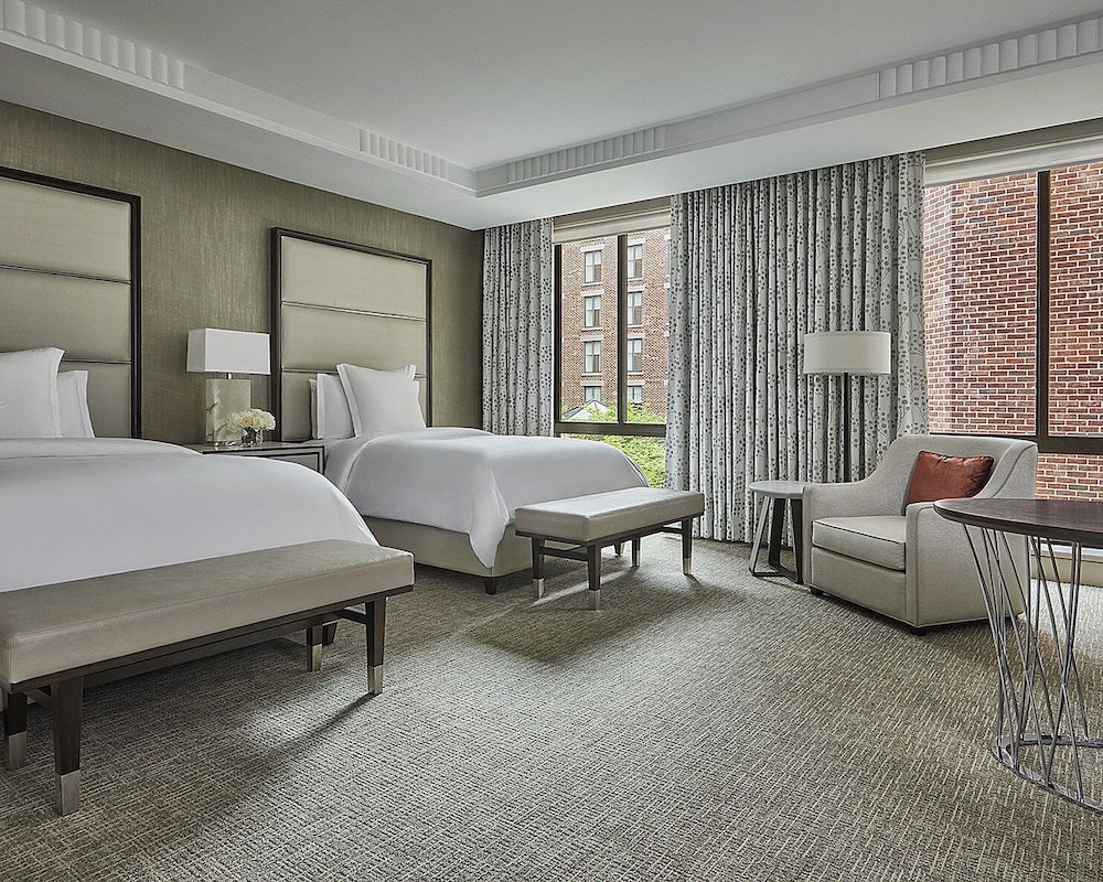 PREMIER, 2 DOUBLE BEDS