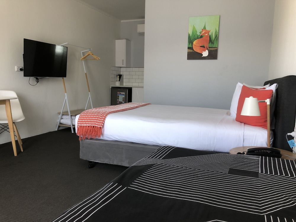 Comfort Inn Commodore Albury 10/31