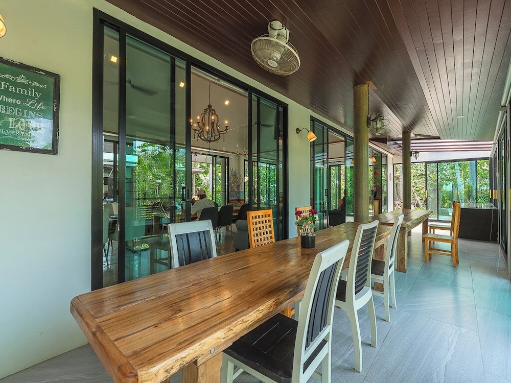 Coco Retreat Phuket Resort & Spa 40/50