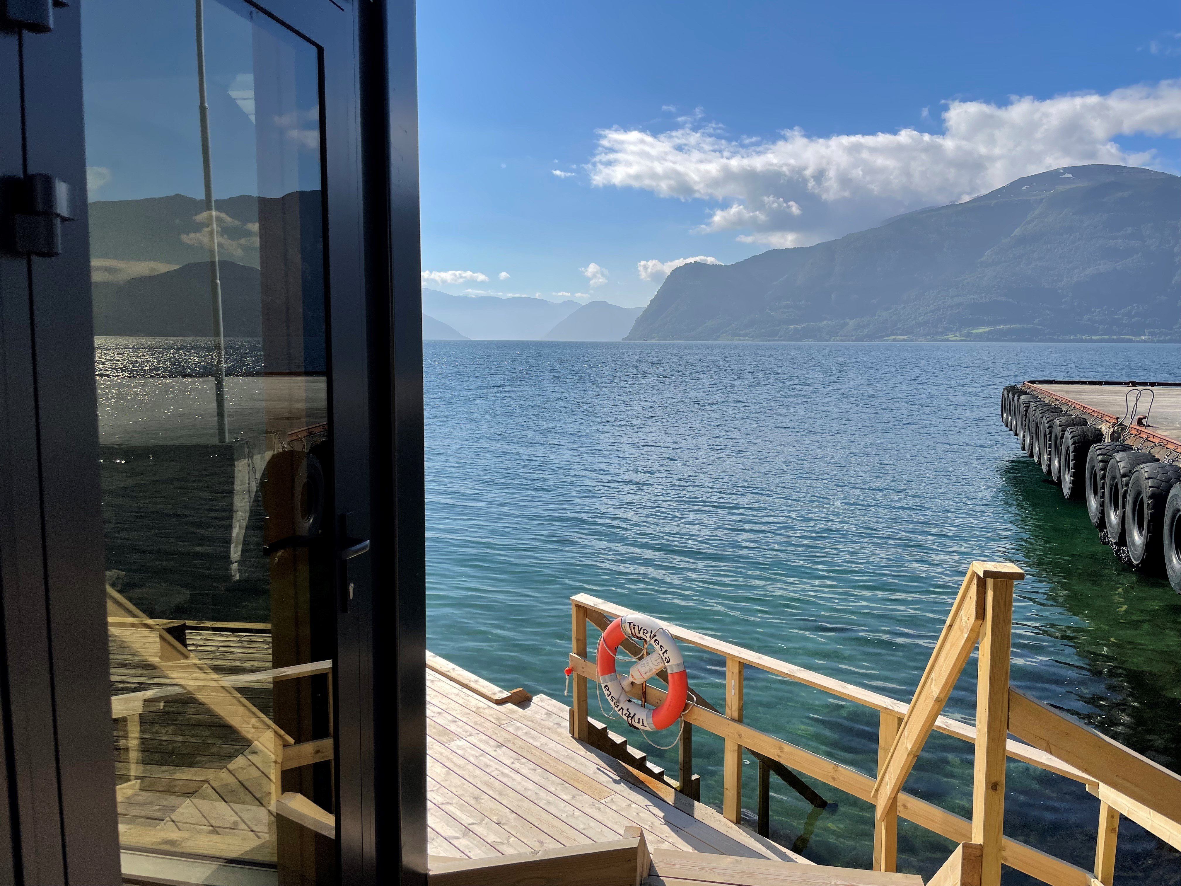 Leikanger Fjordhotel 24/30
