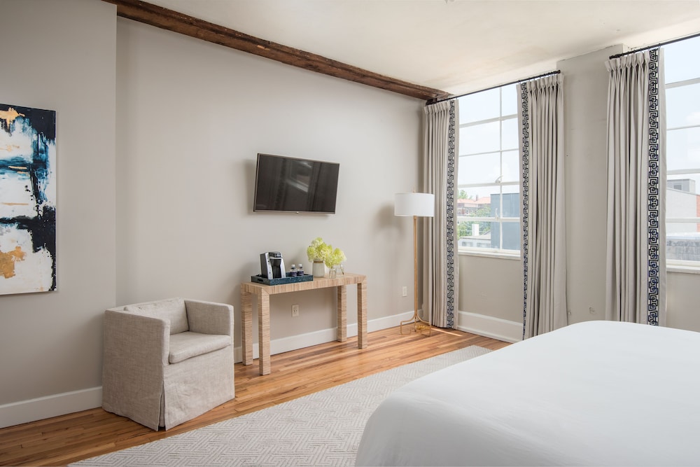 The Stricklin Hotel 14/33