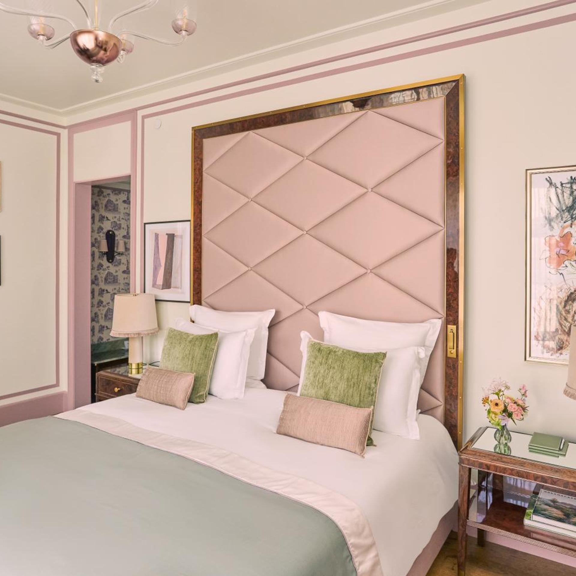 Room, Double Bed