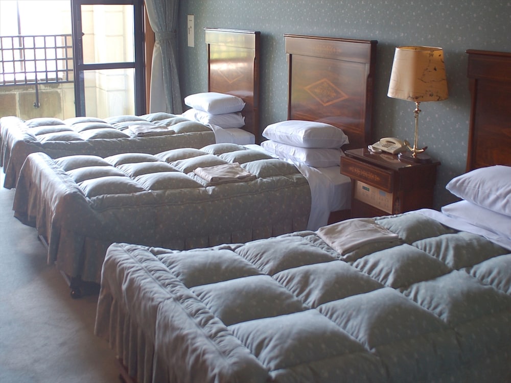 Nanki Shirahama Resort Hotel (ex Asahi Resort Hotel Shirahama) 27/39