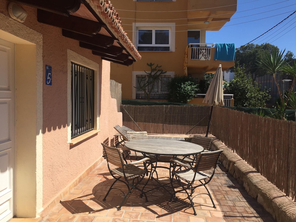 Naika Studios & Apartments 9/50