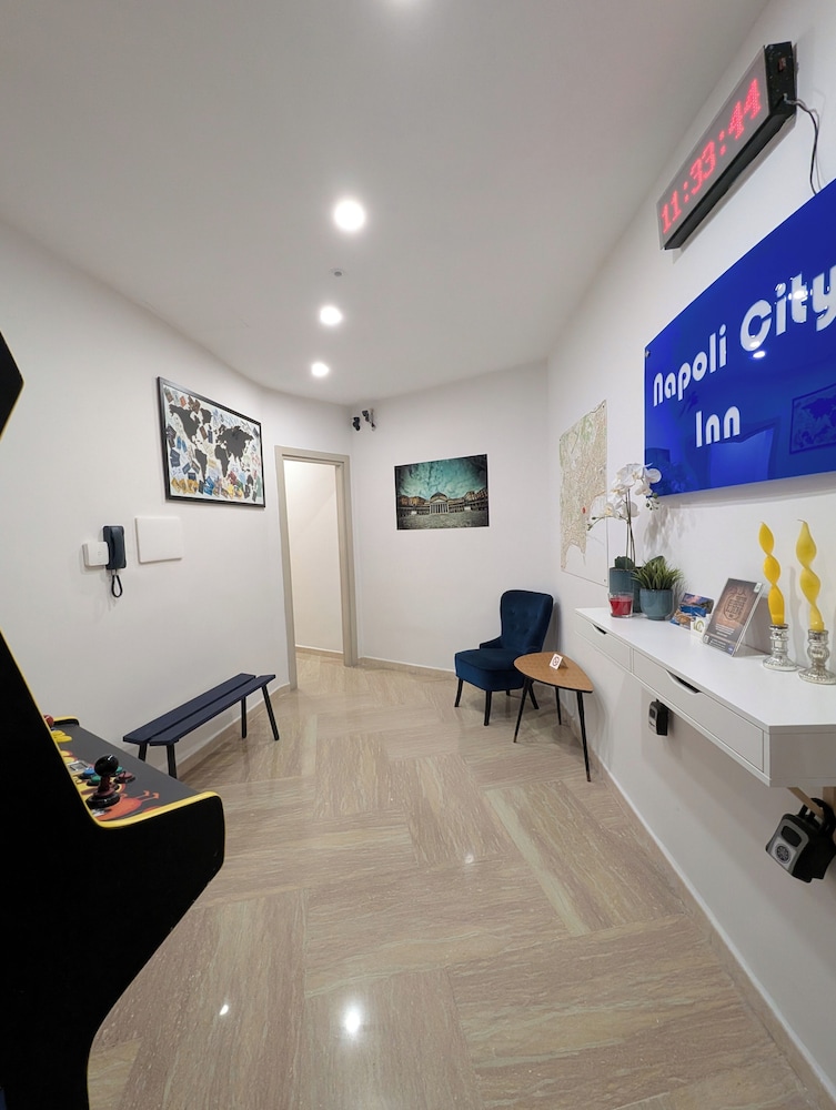 Napoli City Inn B&B 18/31