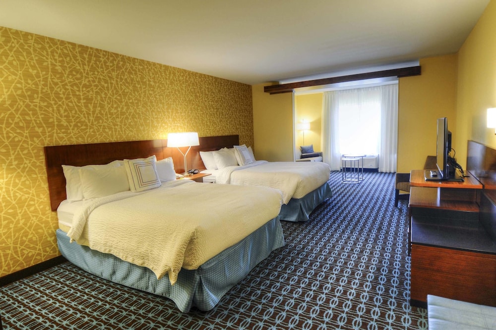 Fairfield Inn Suites By Marriott Princeton 12/46