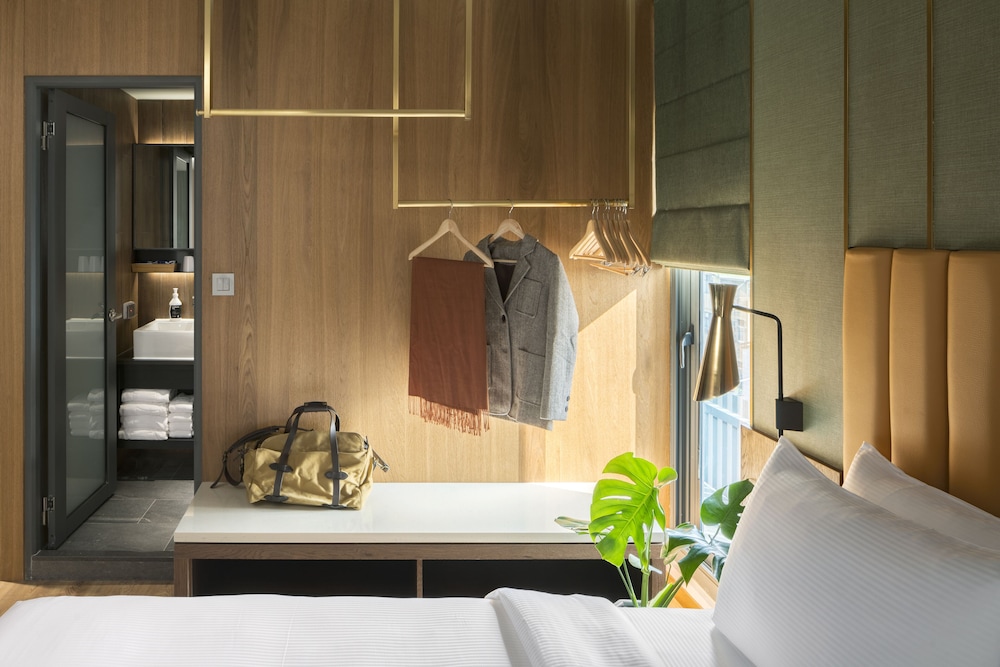 Kindness Day Hotel 4/55