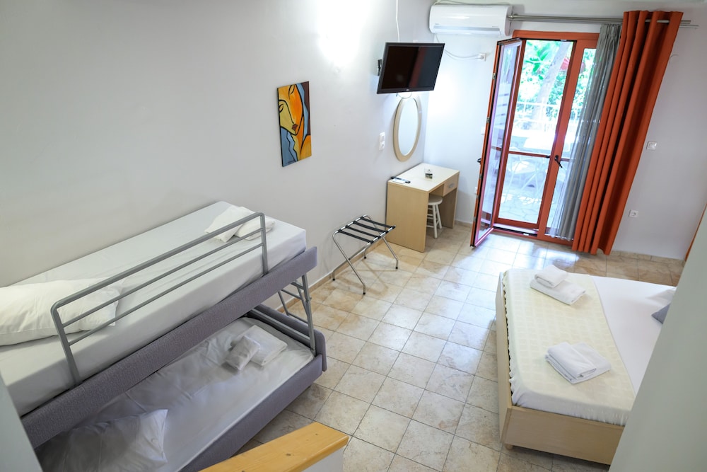Rouda Bay Beach Hotel 16/50