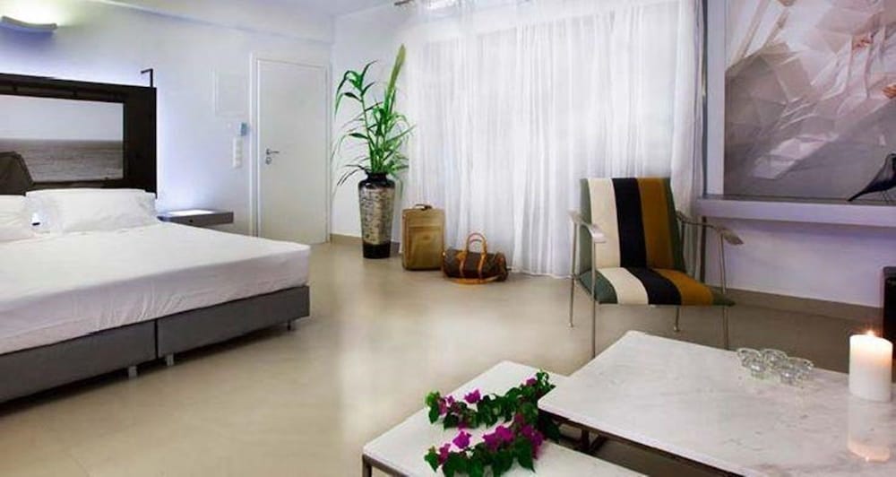 Mare Dei Suites 18/73