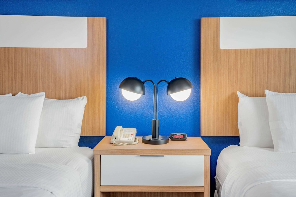 La Quinta Inn & Suites by Wyndham Katy 25/43