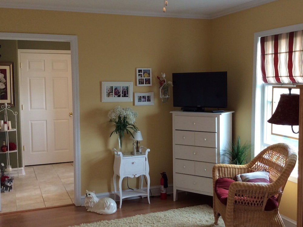 Pictured Rocks Bed and Breakfast 34/61