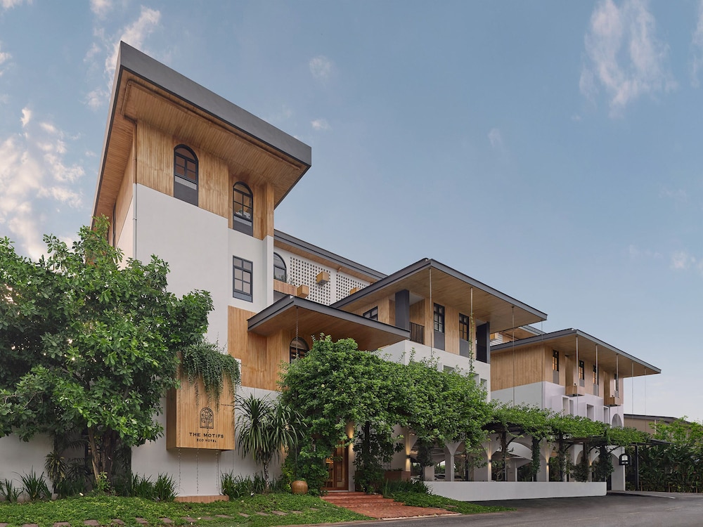 The Motifs Eco Hotel in CHANTHABURI
